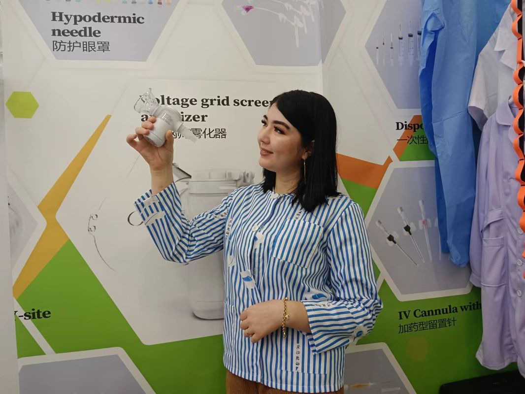 Inhalatör Tipi Aerosol Solunum ve Solunum Yetişkin Nebulizer Makinesi